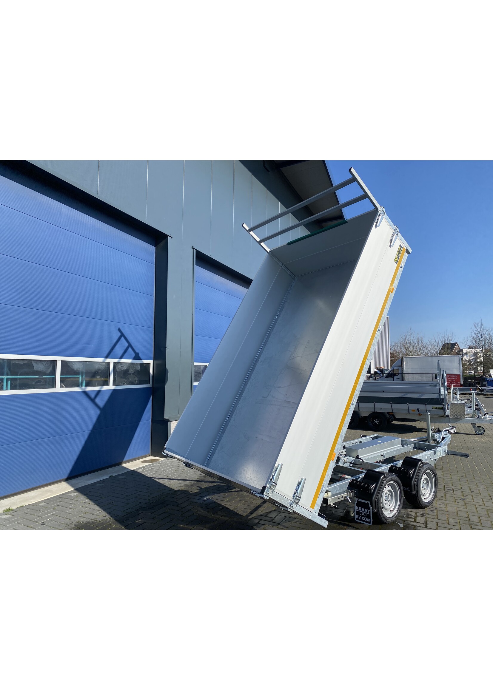 eduard Eduard kipper | 310 x 180 x 60 cm | 3.000 kg | Geremd ALL - IN AKTIE!