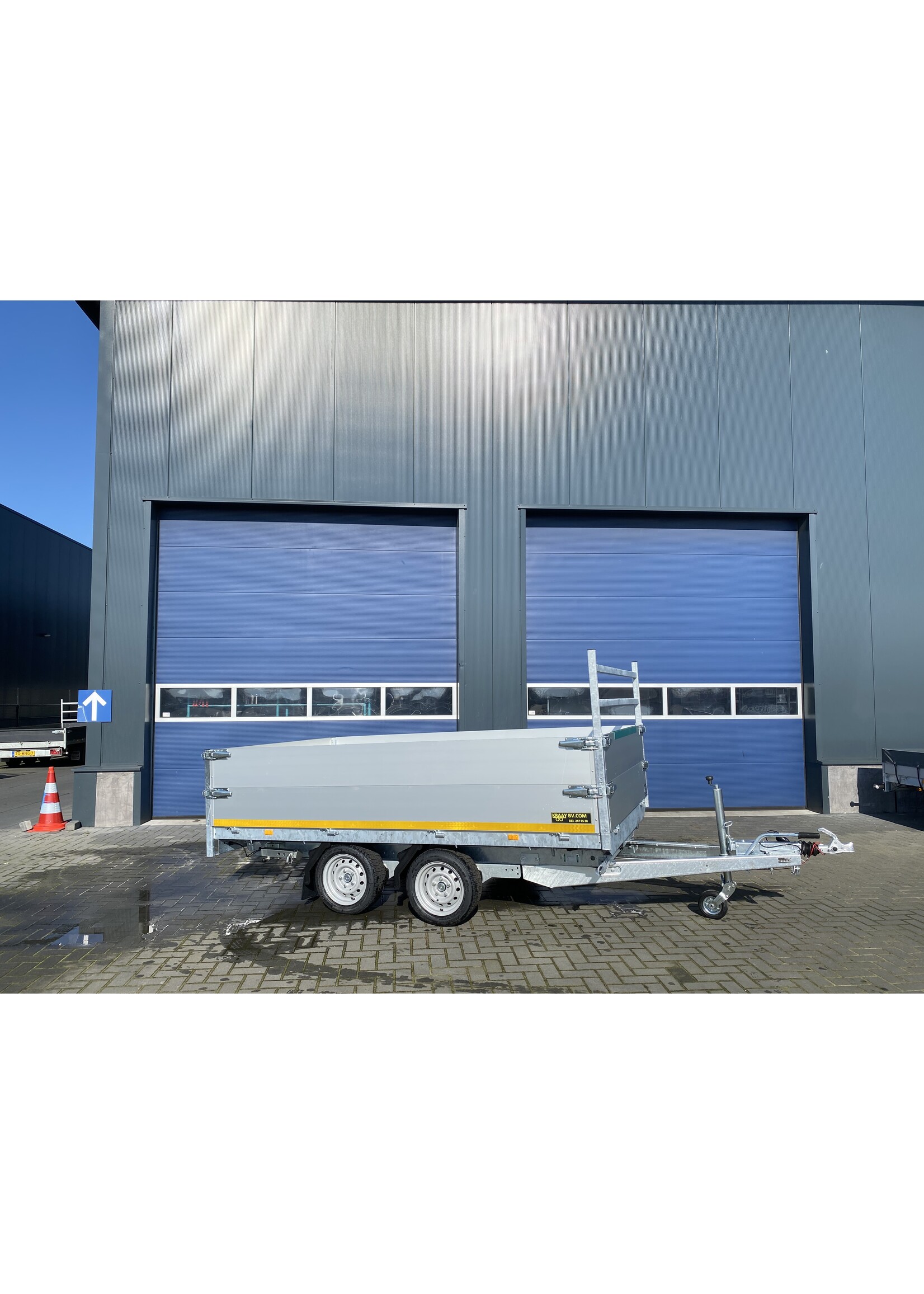 eduard Eduard kipper | 310 x 180 x 60 cm | 3.000 kg | Geremd ALL - IN AKTIE!