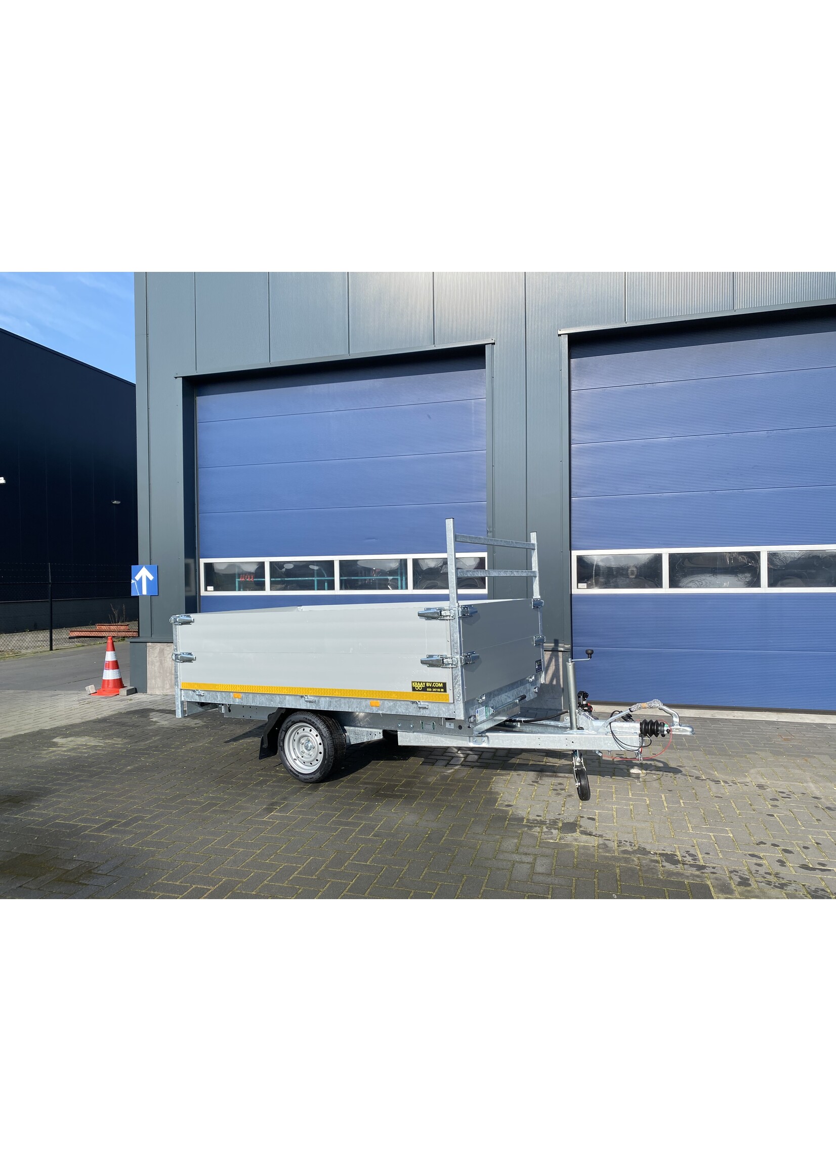 eduard Eduard kipper handpomp bediend  | 260 x 150 x 60 cm | 1.350 kg | Geremd ALL - IN AKTIE!