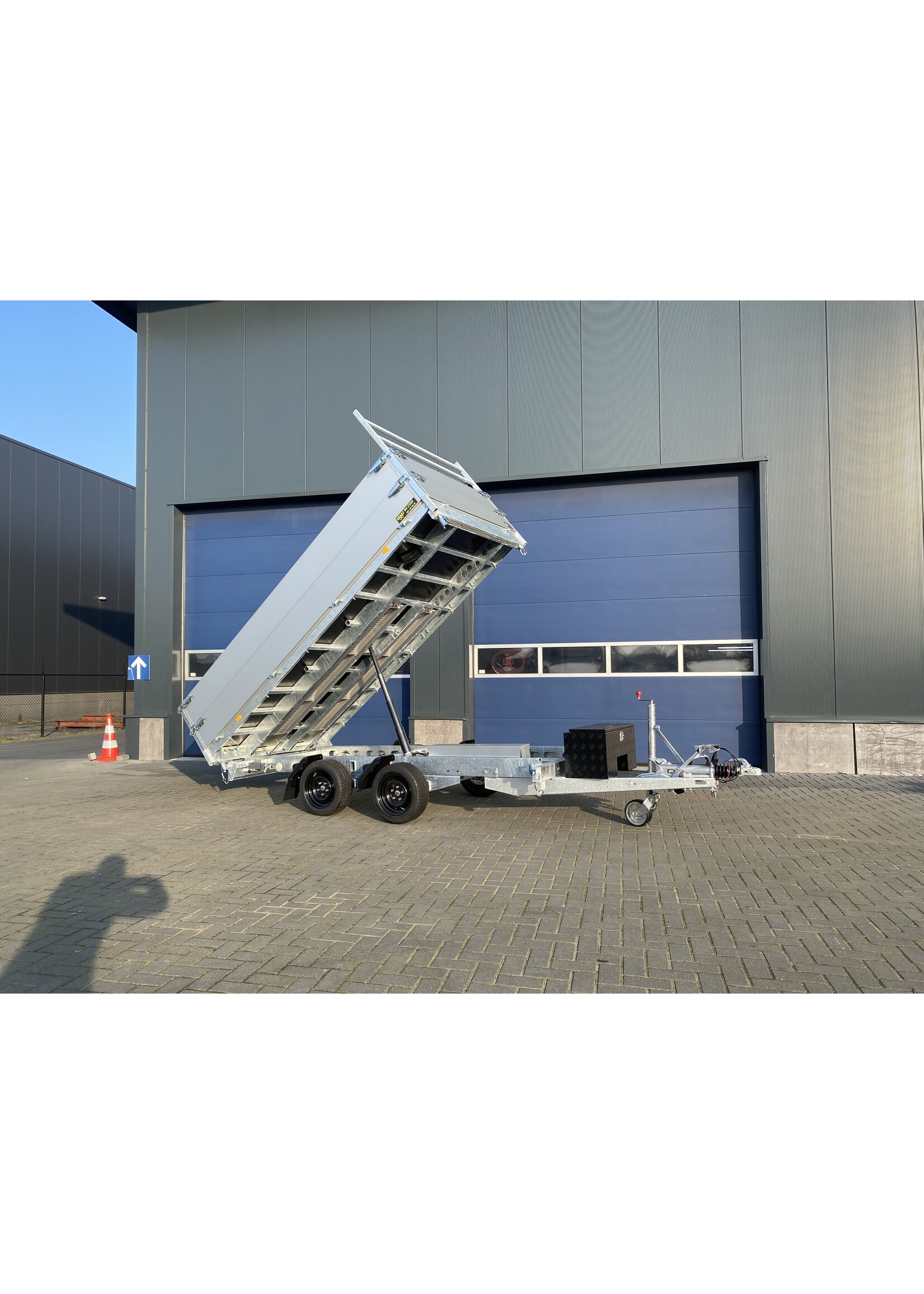 Eduard Eduard 3-zijdige kipper | 350 x 180 x 60 cm | 3.500 kg | ALL - IN AKTIE!