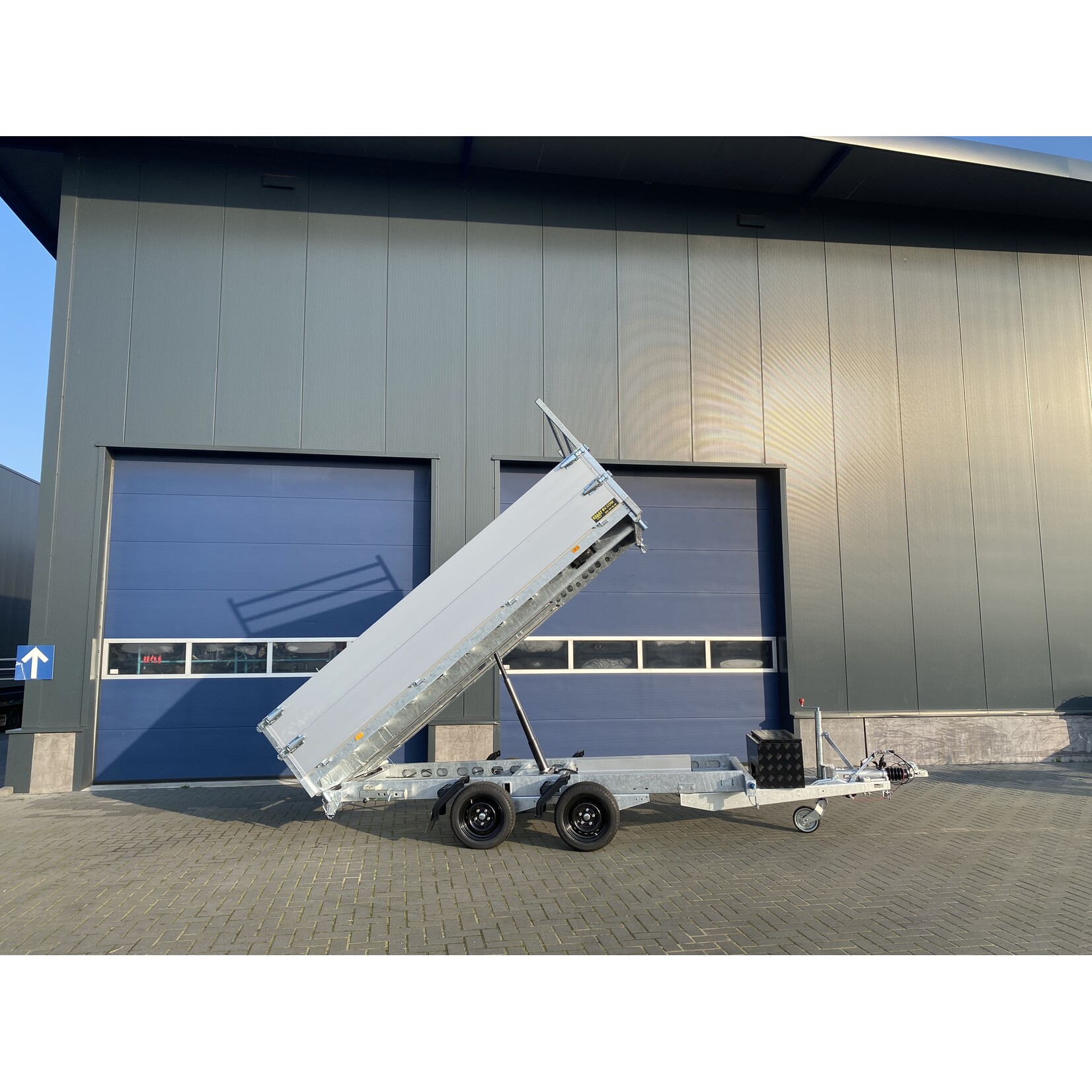 Eduard Eduard 3-zijdige kipper | 350 x 180 x 60 cm | 3.500 kg | ALL - IN AKTIE!
