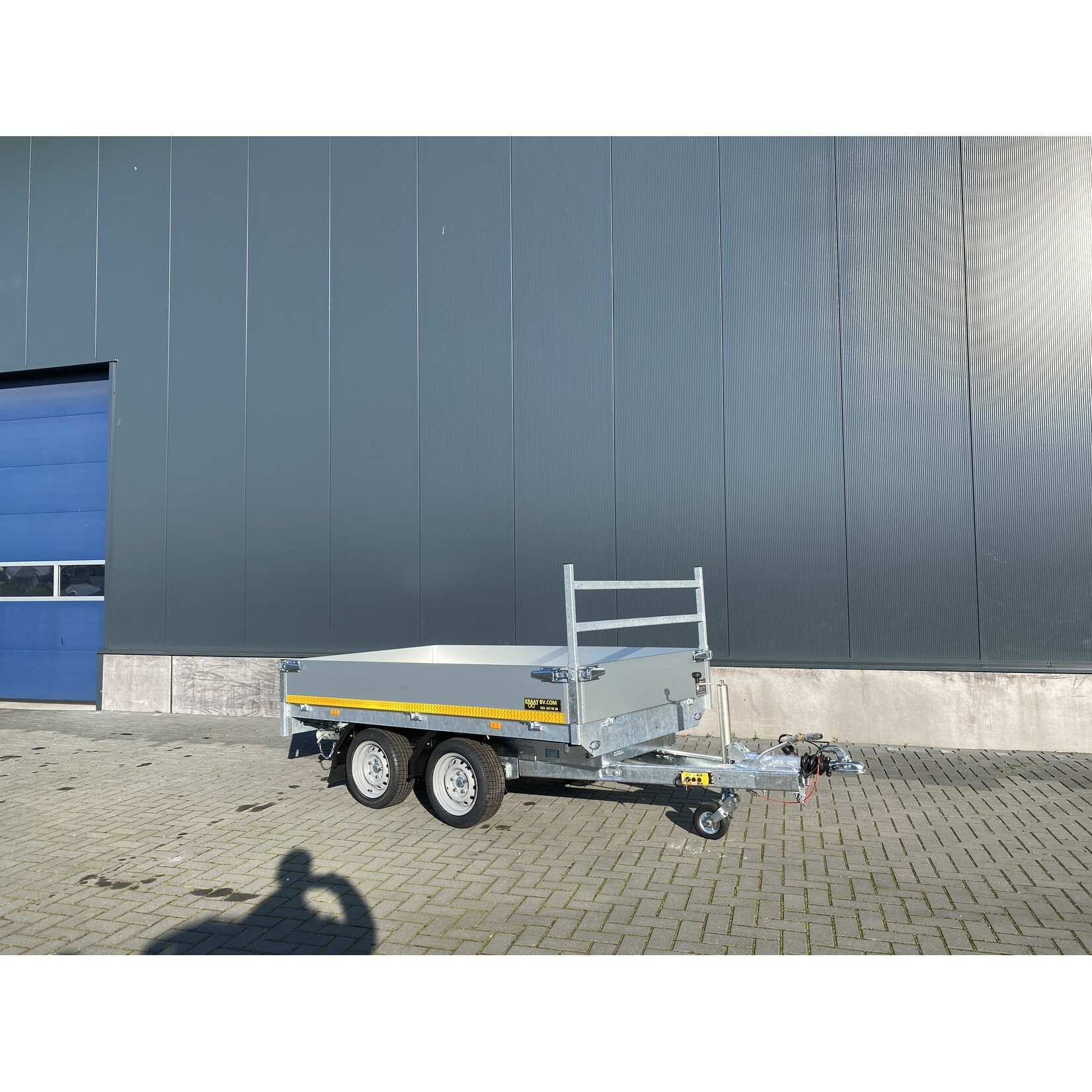 eduard Eduard kipper | 260 x 150 x 30 cm | 2.000 kg | Geremd ALL - IN AKTIE!