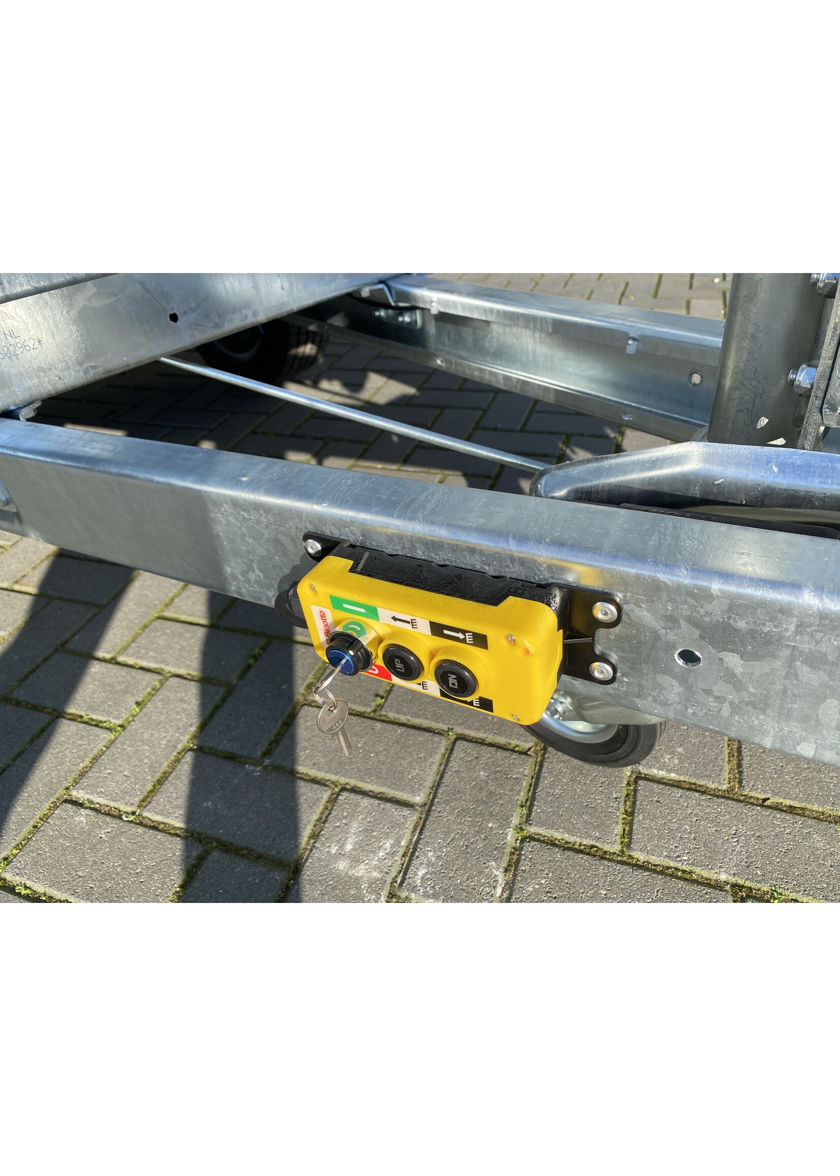 eduard Eduard kipper | 260 x 150 x 30 cm | 2.000 kg | Geremd ALL - IN AKTIE!