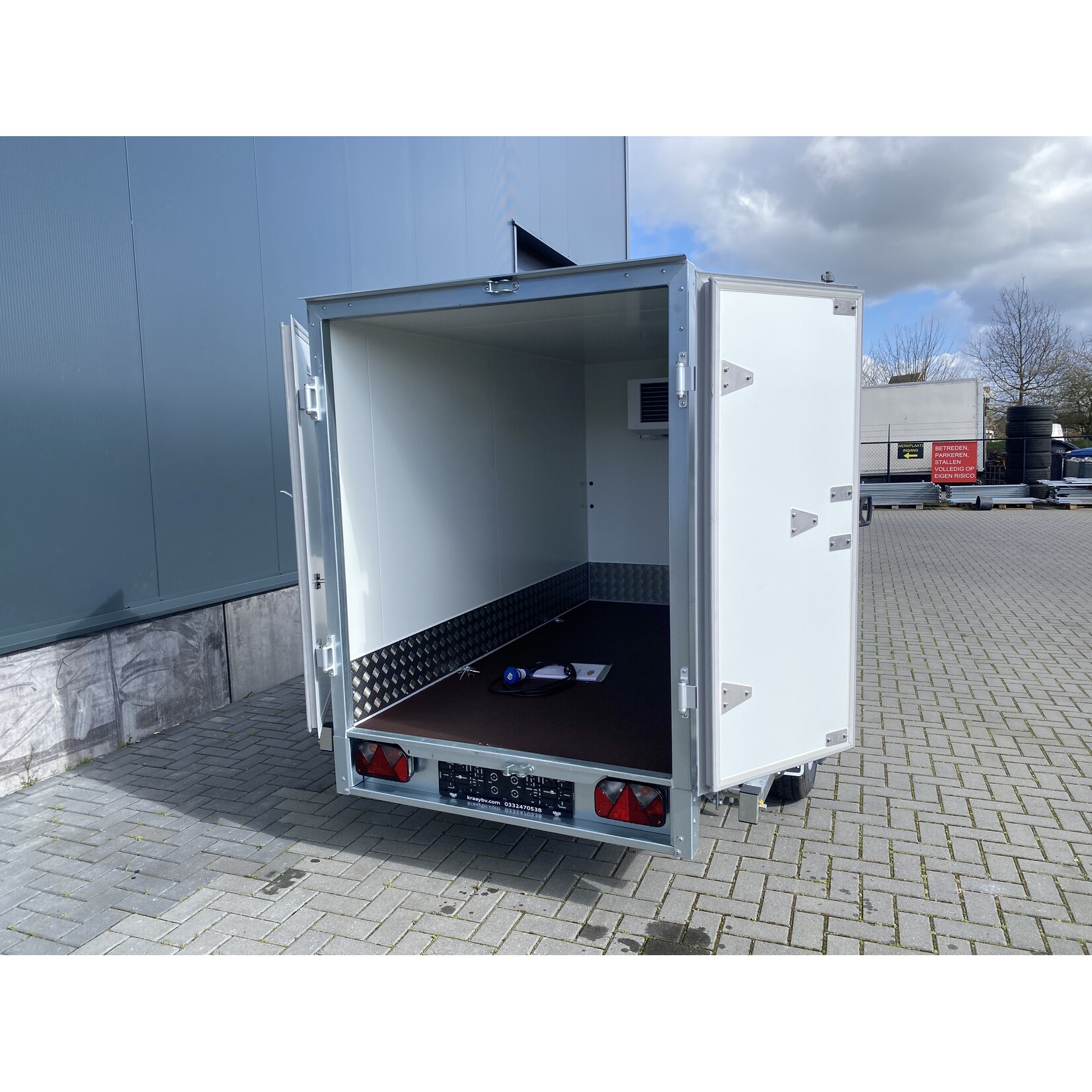 Bockmann Bockmann koelaanhangwagen | 247 x 127 x 150 cm | 1.500 kg | Geremd ALL - IN AKTIE!