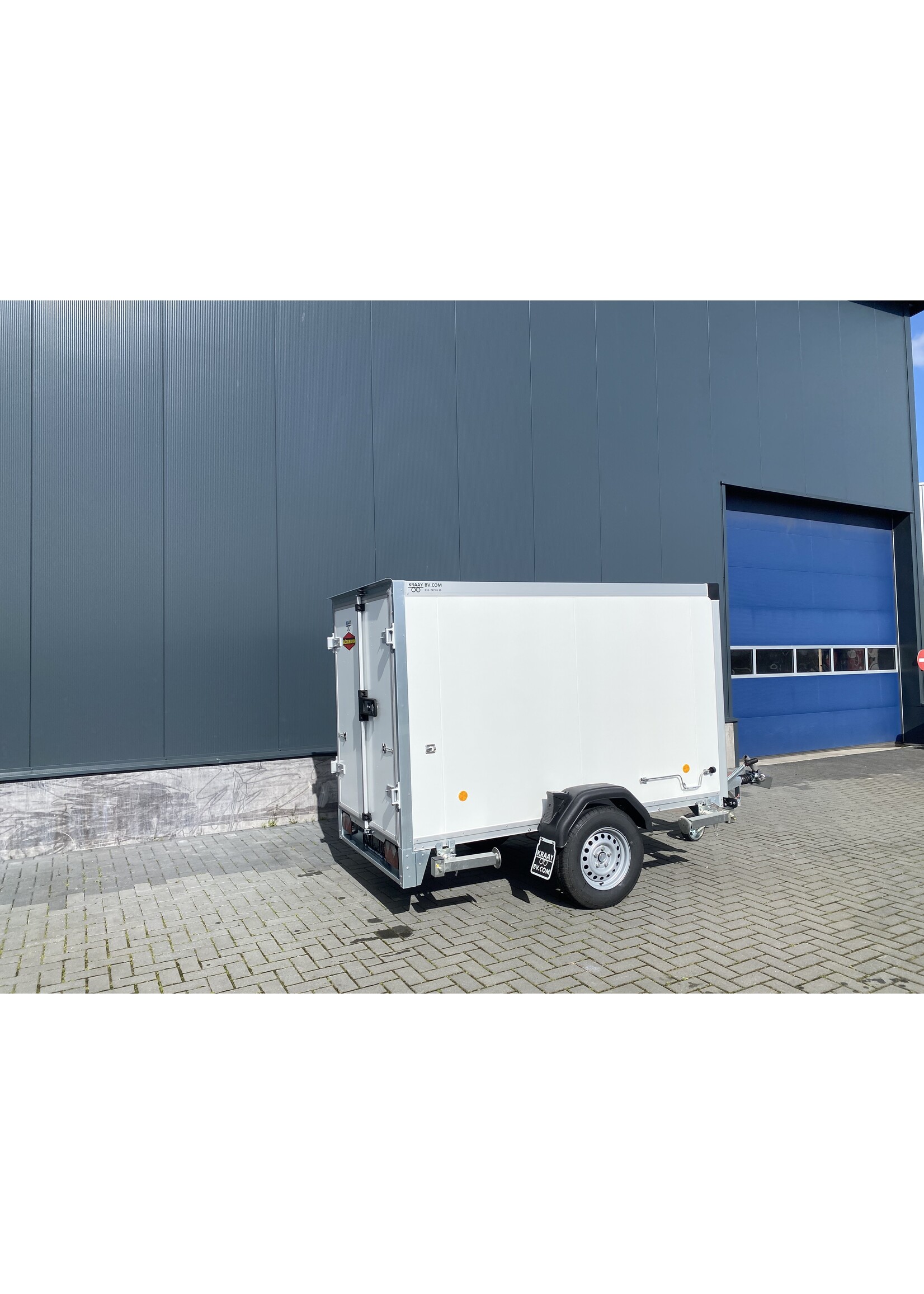 Verhuur | Böckmann Koelaanhangwagen 248 x 127 x 150 Cm