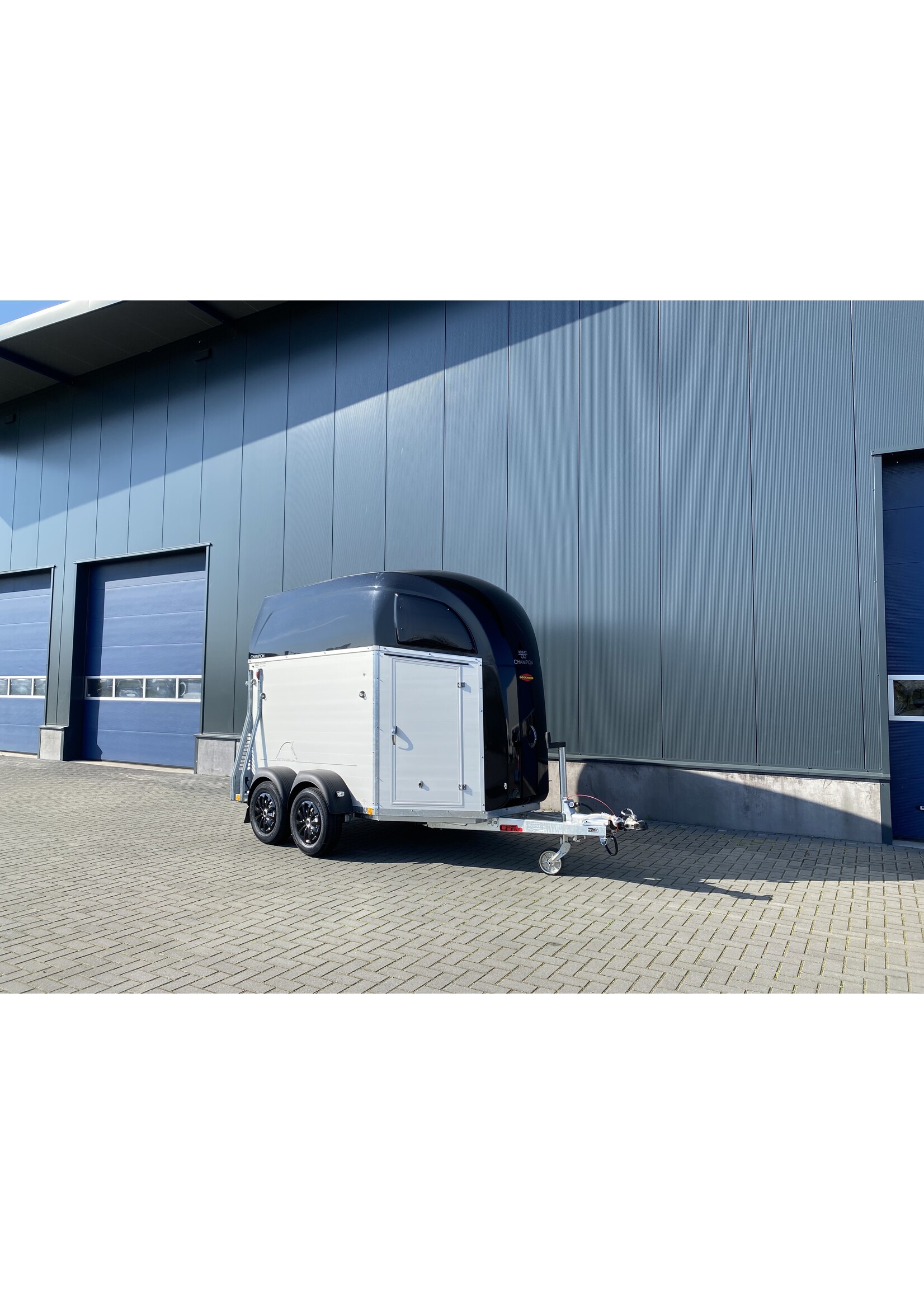 Bockmann Böckmann Champion R Black Edition | 2.400 Kg | Trapbescherming & Zadelkamer ALL-IN AKTIE