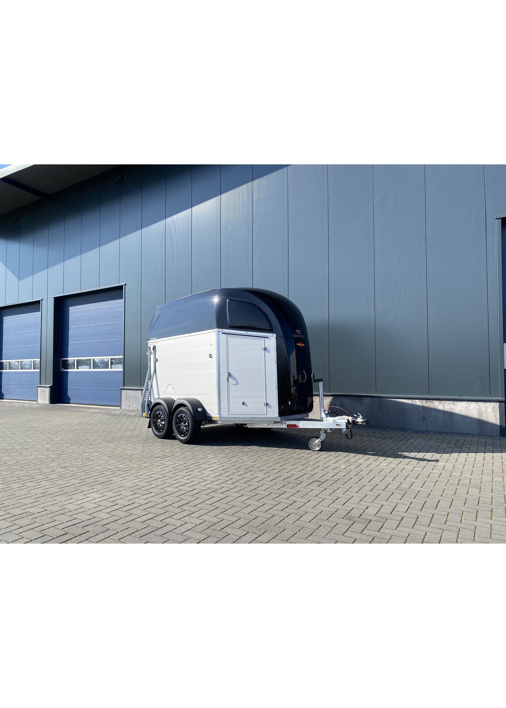 Bockmann Böckmann Champion R Black Edition | 2.400 Kg | Trapbescherming & Zadelkamer ALL-IN AKTIE