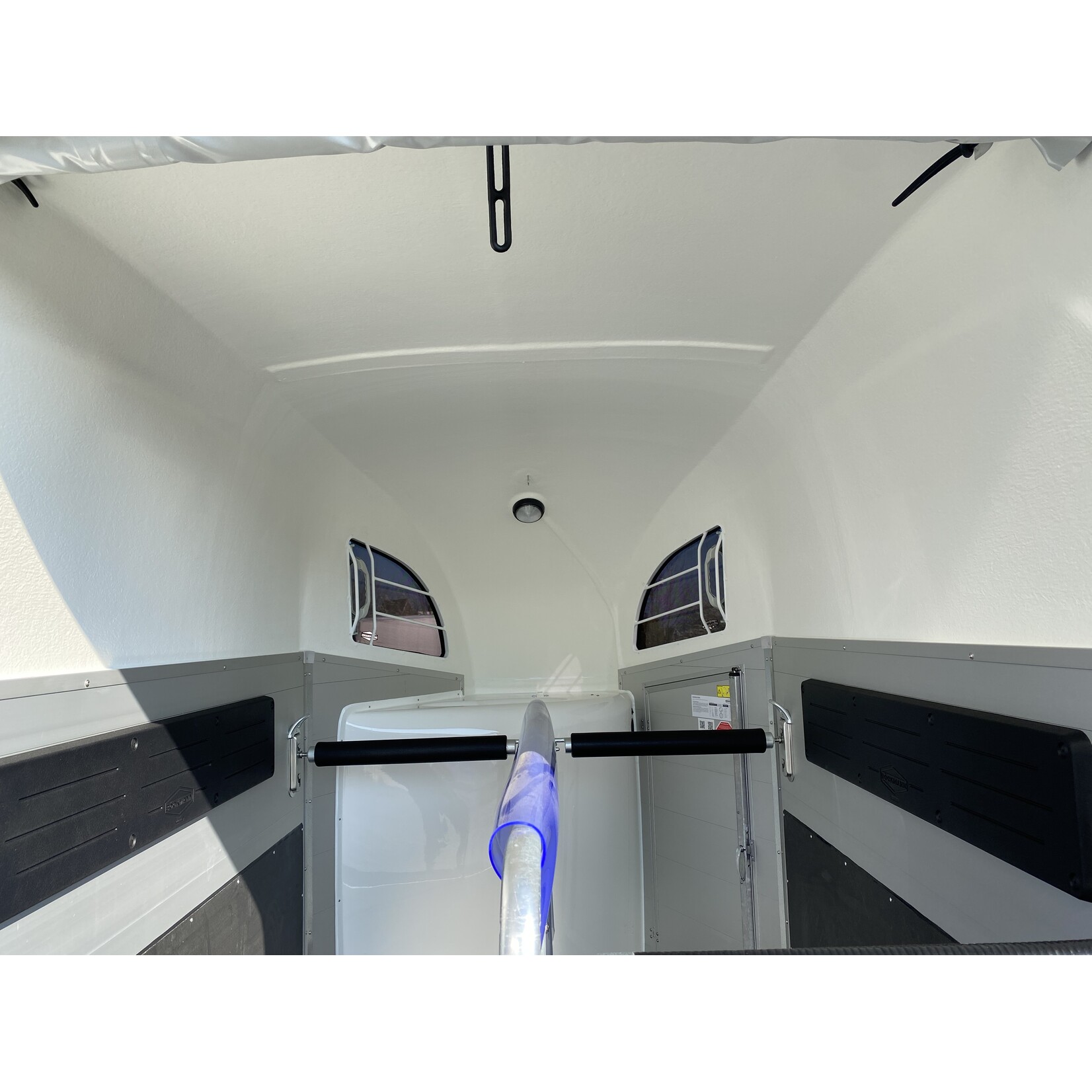 Bockmann Böckmann Champion R Black Edition | 2.400 Kg | Trapbescherming & Zadelkamer ALL-IN AKTIE