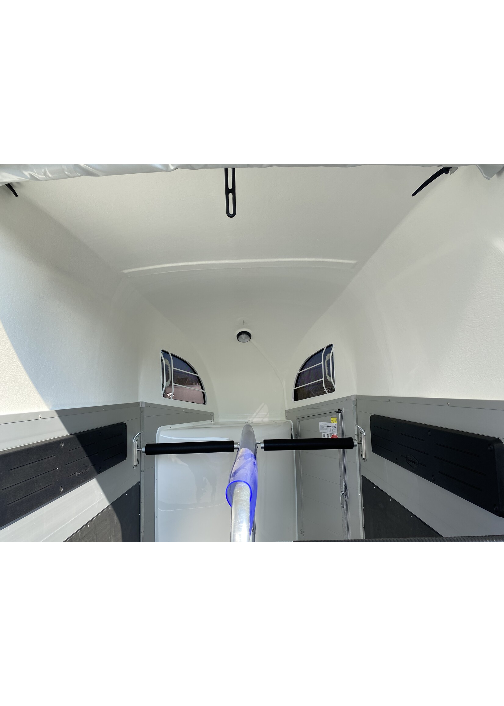 Bockmann Böckmann Champion R Black Edition | 2.400 Kg | Trapbescherming & Zadelkamer ALL-IN AKTIE