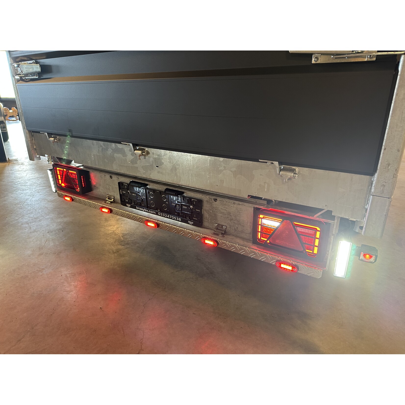 Hapert Hapert Cobalt HM-2 | 375 x 180 x 80 cm | 3.500 kg | Geremd ALL - IN AKTIE!
