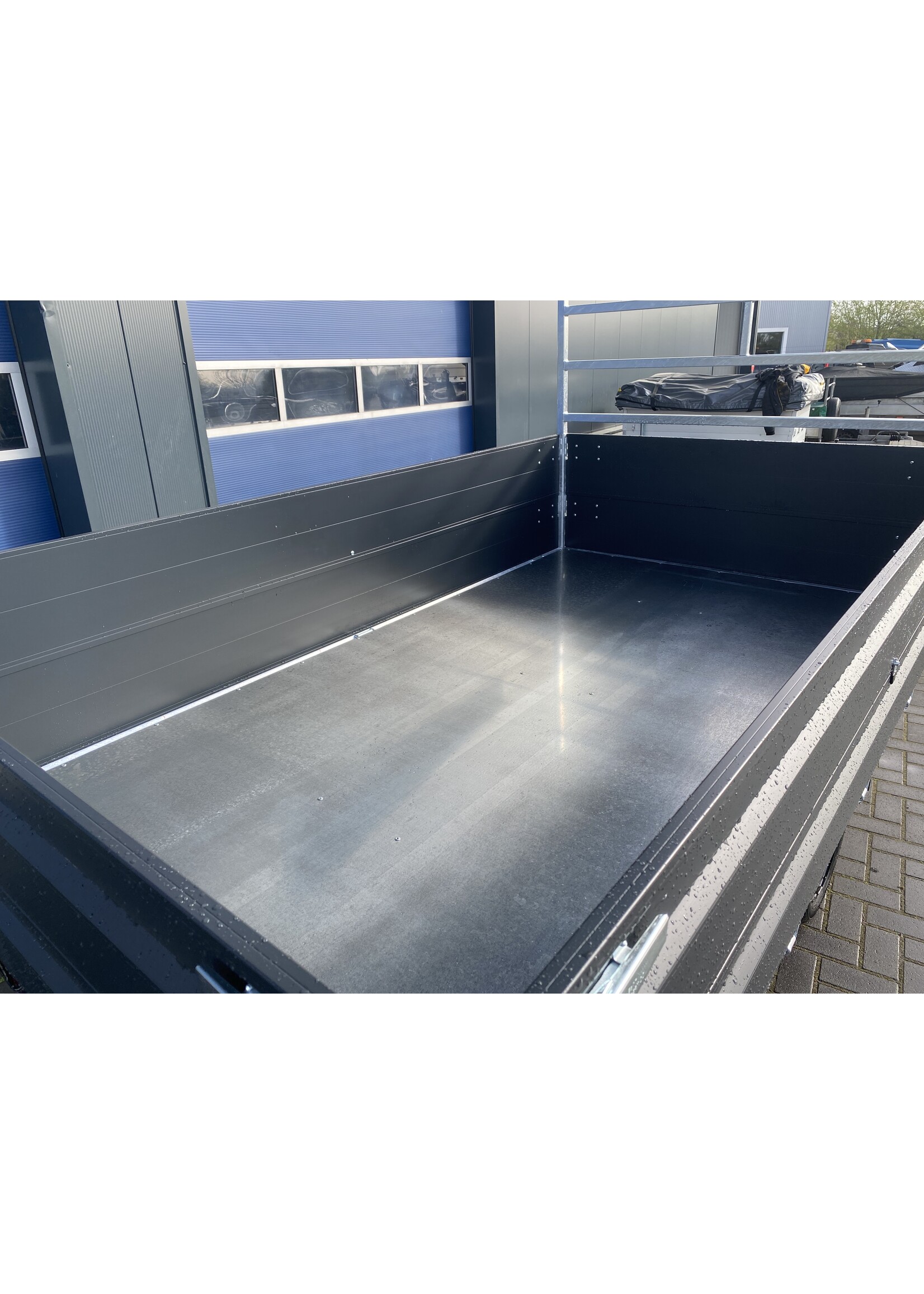 Hapert Hapert Cobalt HM-2 | 305 x 180 x 60 cm | 3.000 kg | Geremd ALL - IN AKTIE!