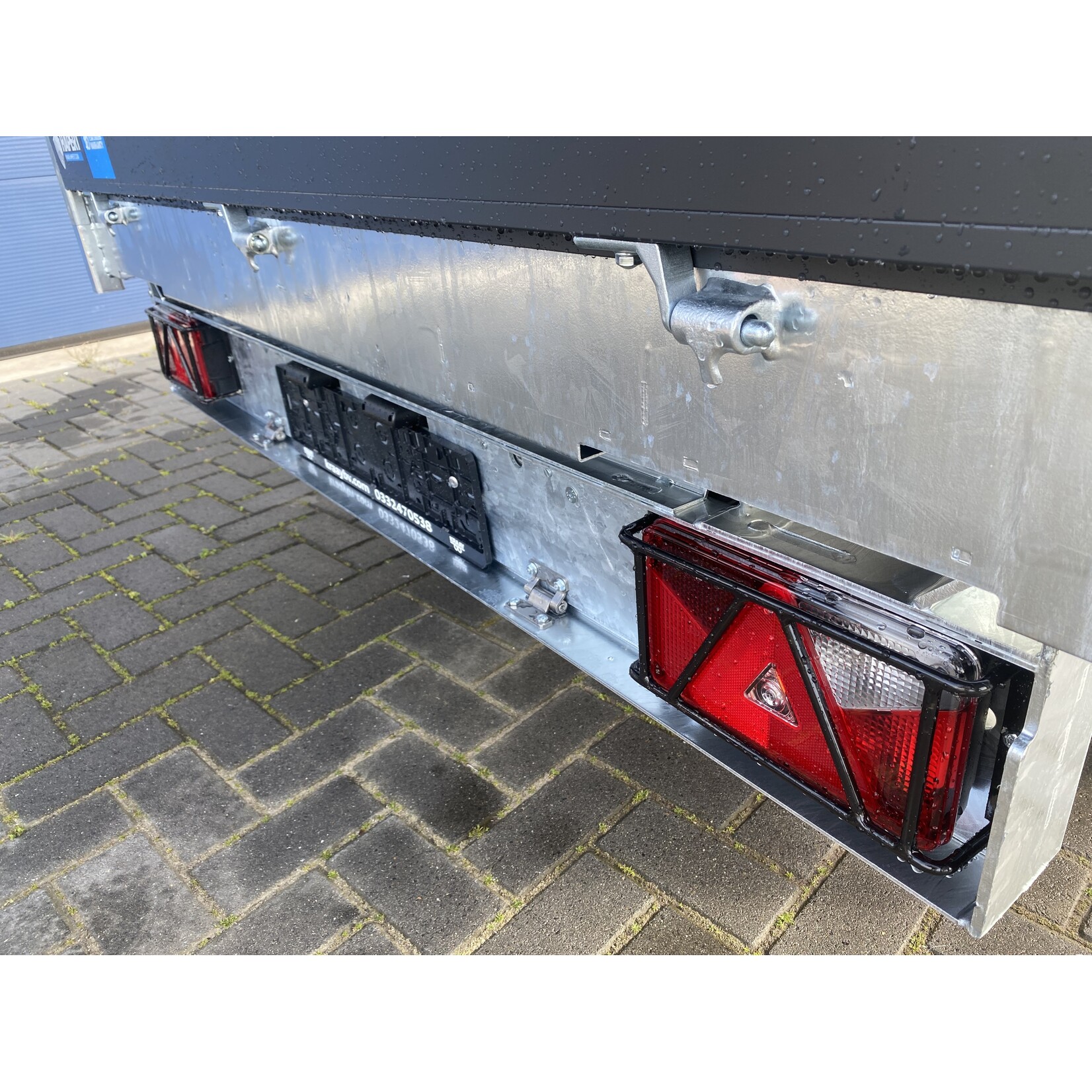 Hapert Hapert Cobalt HM-2 | 305 x 180 x 60 cm | 3.000 kg | Geremd ALL - IN AKTIE!