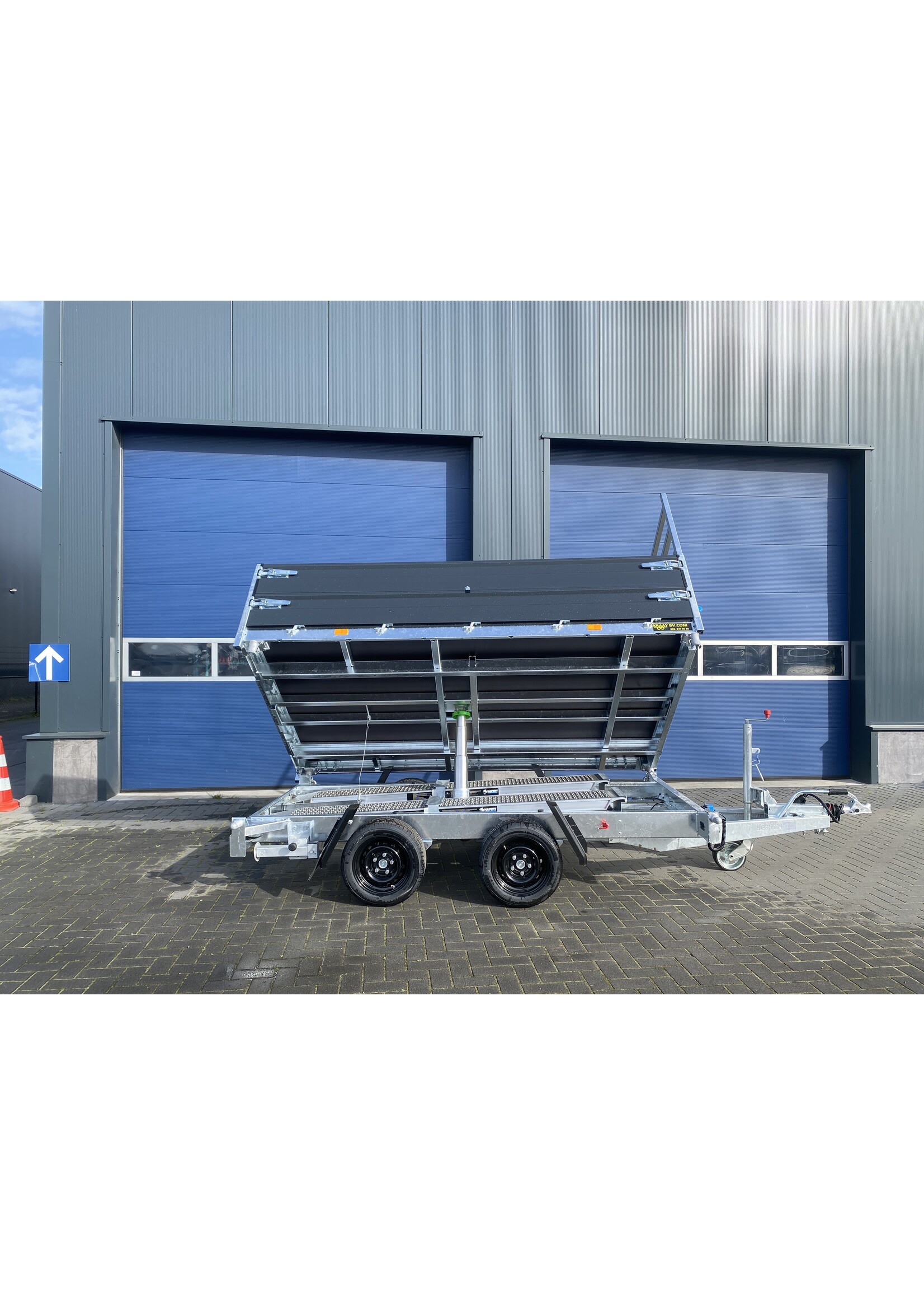 Hapert Hapert Cobalt HM-2 | 305 x 180 x 60 cm | 3.000 kg | Geremd ALL - IN AKTIE!