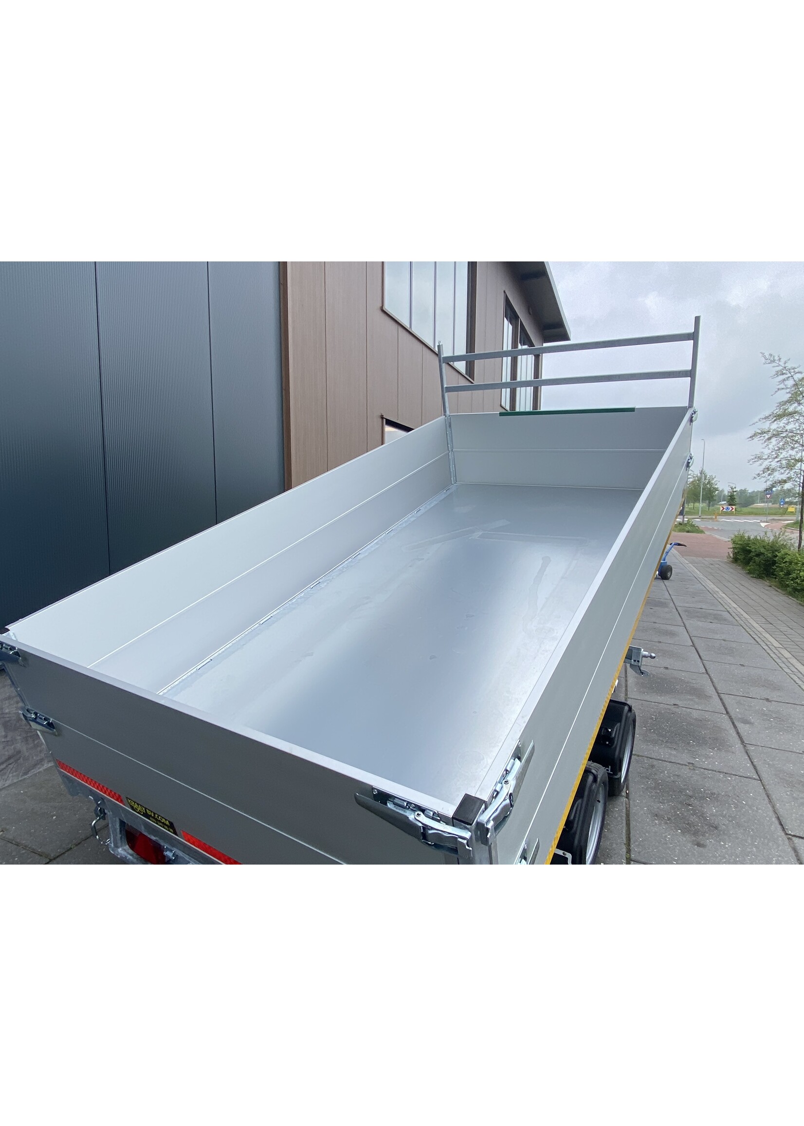 eduard Eduard 3-zijdige kipper | 350 x 180 x 60 cm | 3.500 kg | ALL - IN AKTIE!