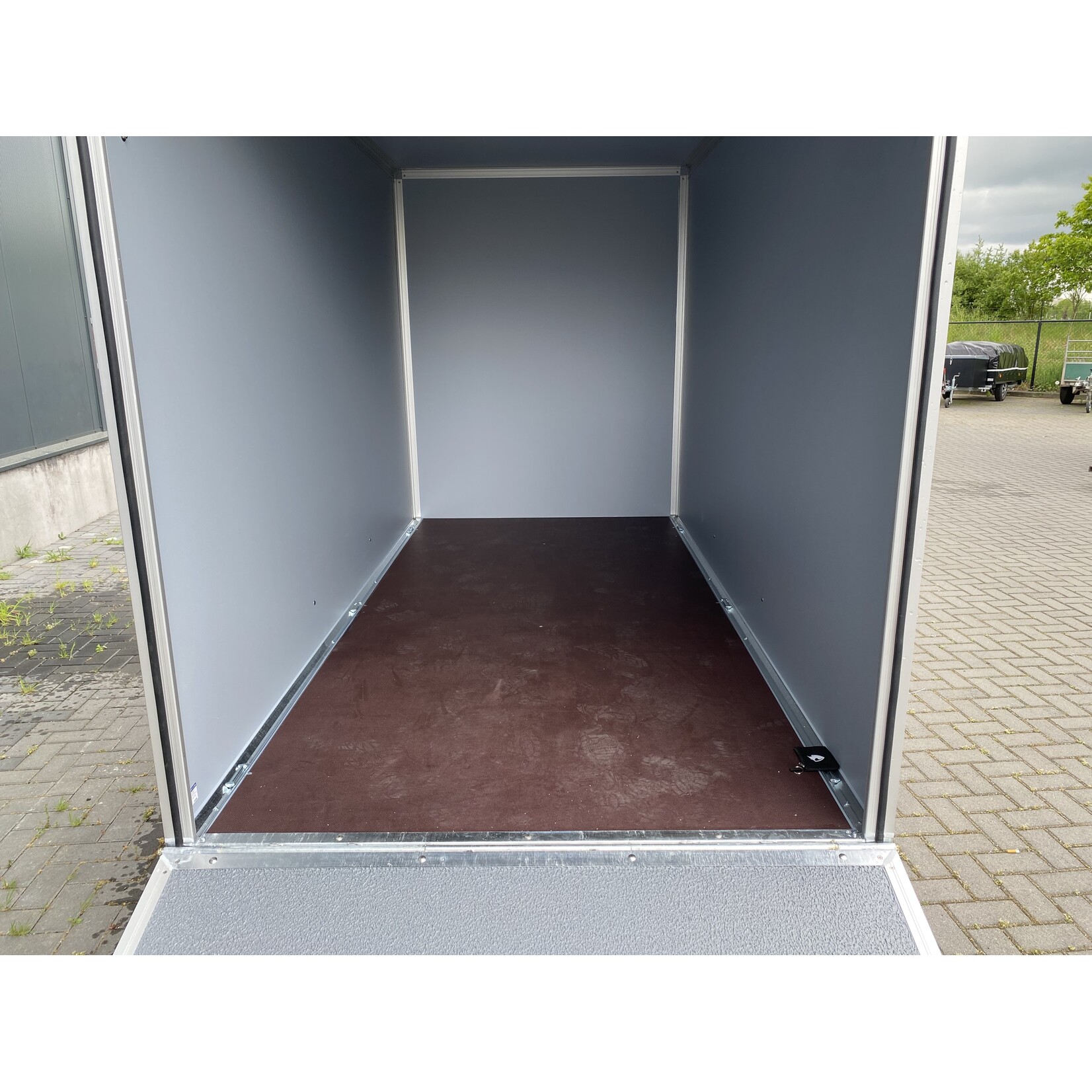 Hapert Hapert Sapphire L-2 | 300 x 150 x 180 cm | 2.700 kg | ALL - IN AKTIE!