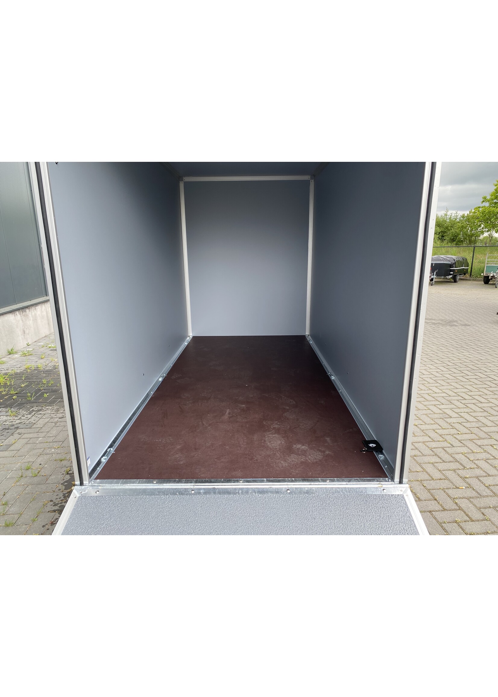 Hapert Hapert Sapphire L-2 | 300 x 150 x 180 cm | 2.700 kg | ALL - IN AKTIE!