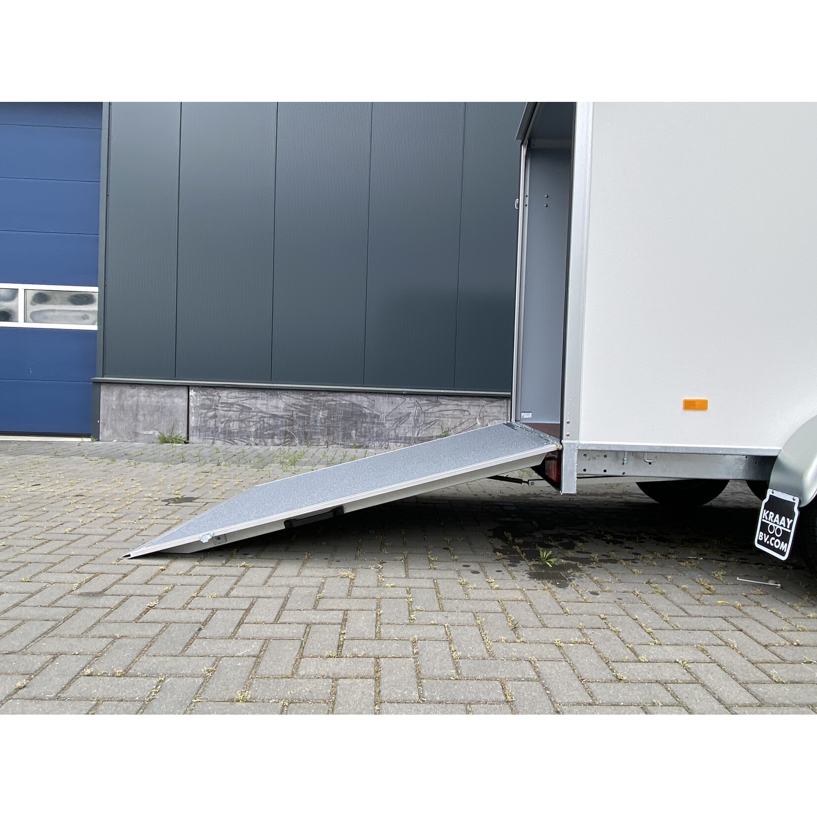 Hapert Hapert Sapphire L-2 | 300 x 150 x 180 cm | 2.700 kg | ALL - IN AKTIE!