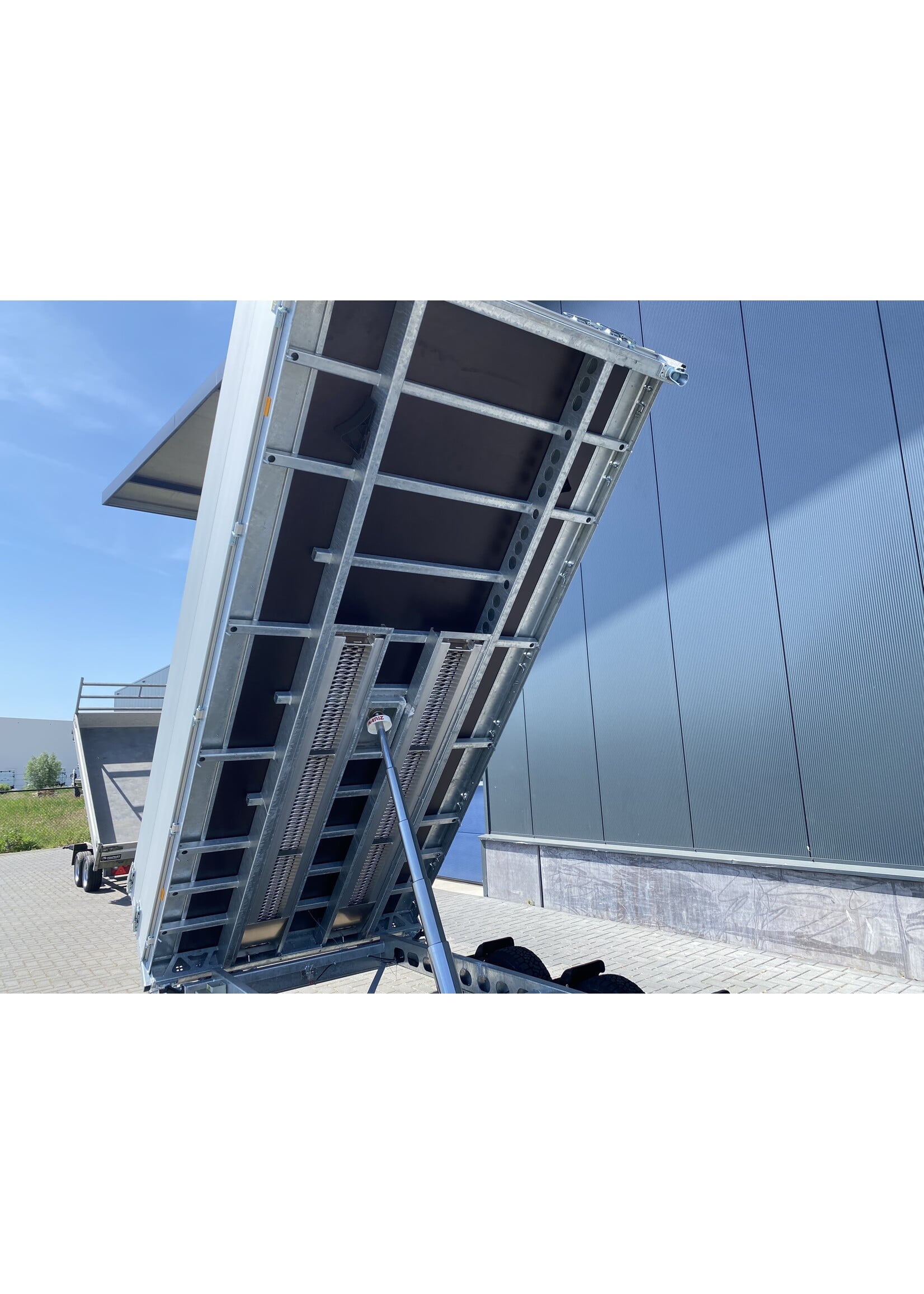 eduard Eduard 3-zijdige kipper | 400 x 180 x 60 cm | 3.500 kg | Incl. vele extra opties!