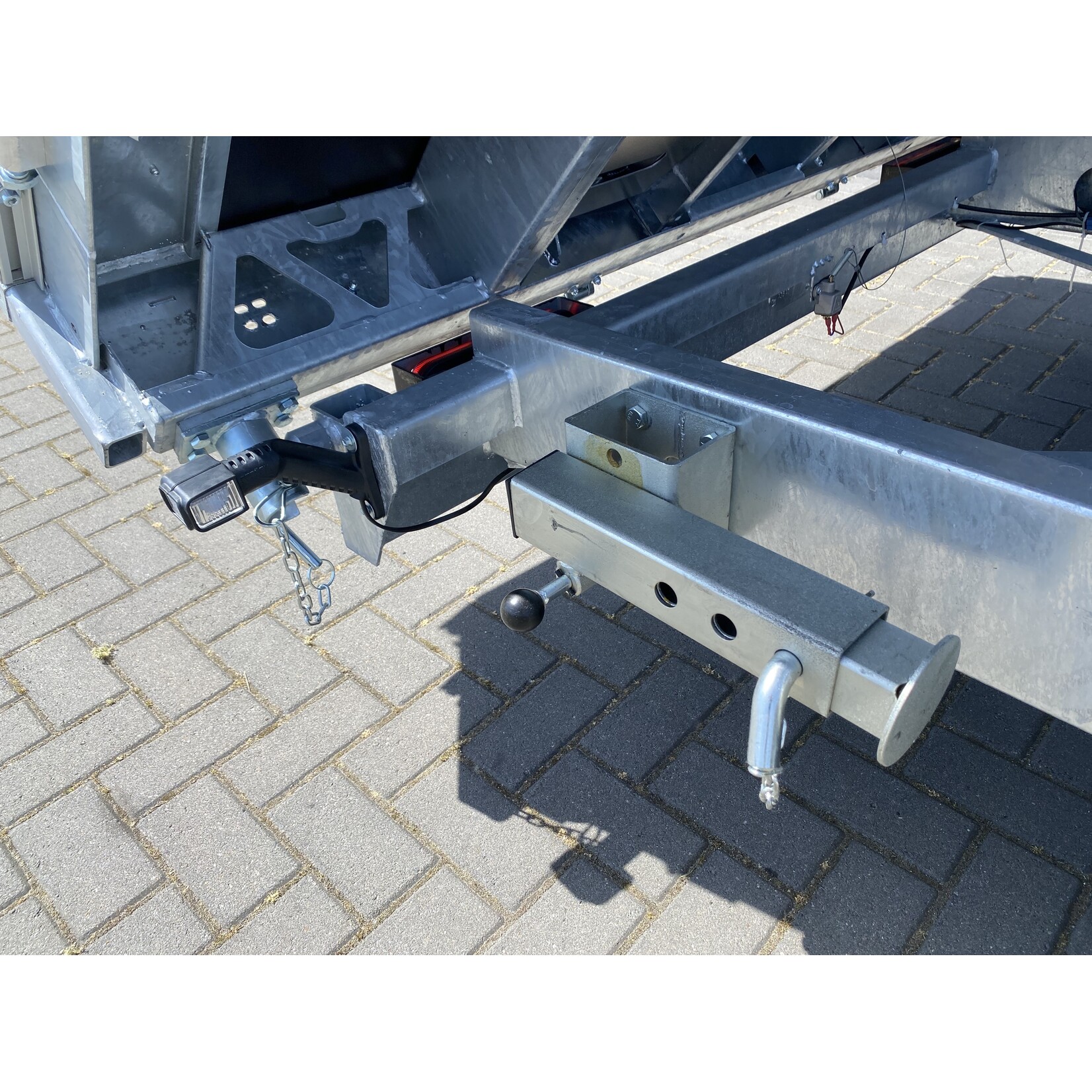 eduard Eduard 3-zijdige kipper | 400 x 180 x 60 cm | 3.500 kg | Incl. vele extra opties!