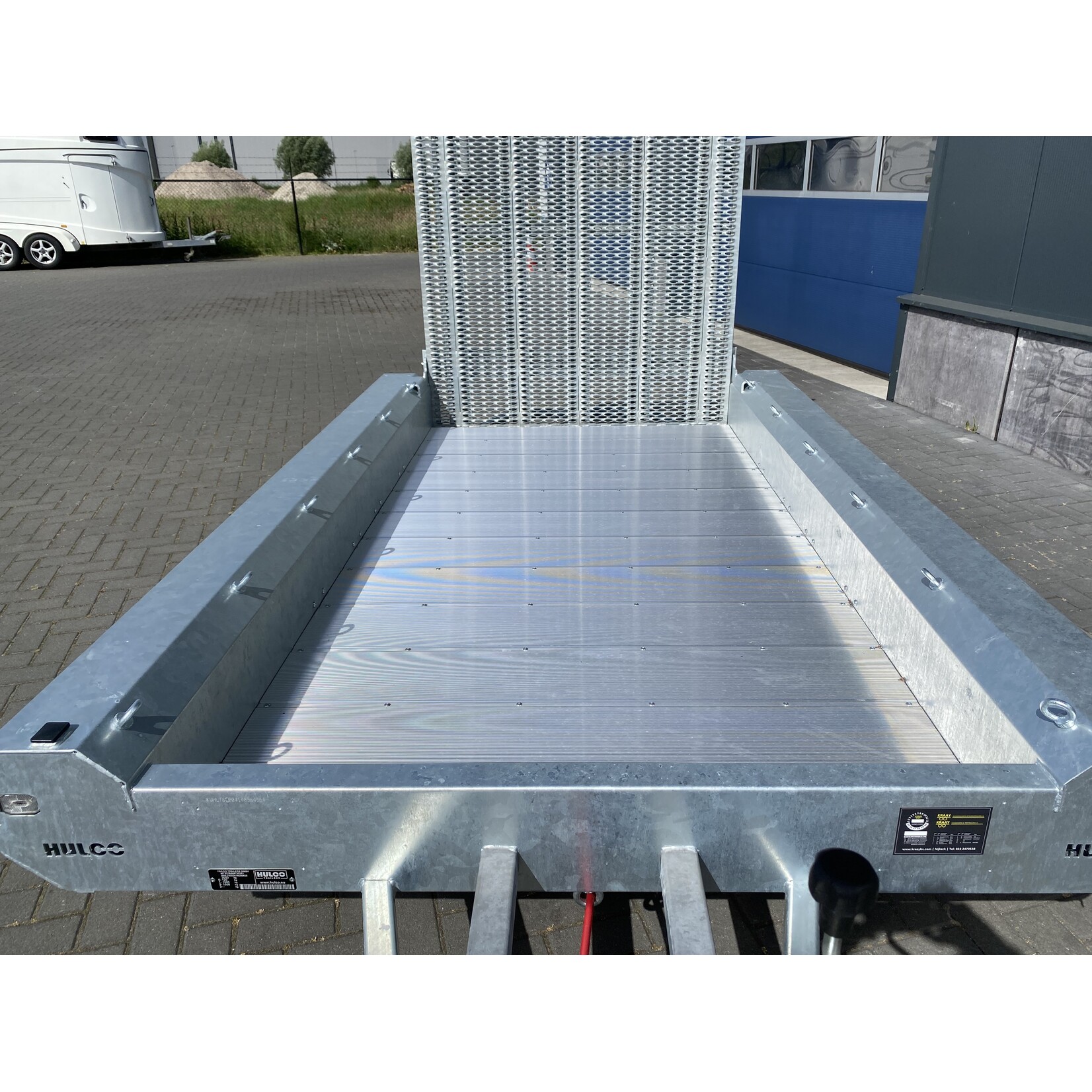 Hulco Hulco Terrax -2 | 294 x150 x 27 Cm | 3.000 Kg | 150 Cm Klep | ALL-IN AKTIE!