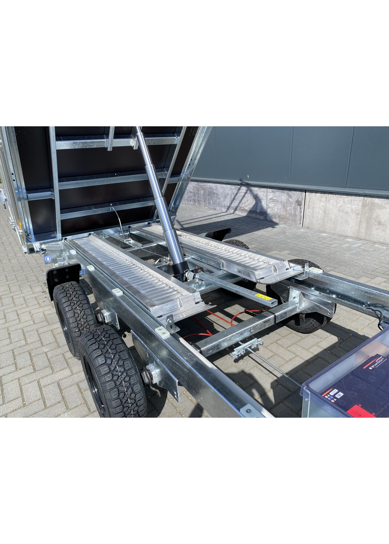 Bockmann Bockmann 3-zijdige kipper | 374 x 180 x 70 cm | 3.500 kg | Geremd ALL - IN AKTIE!