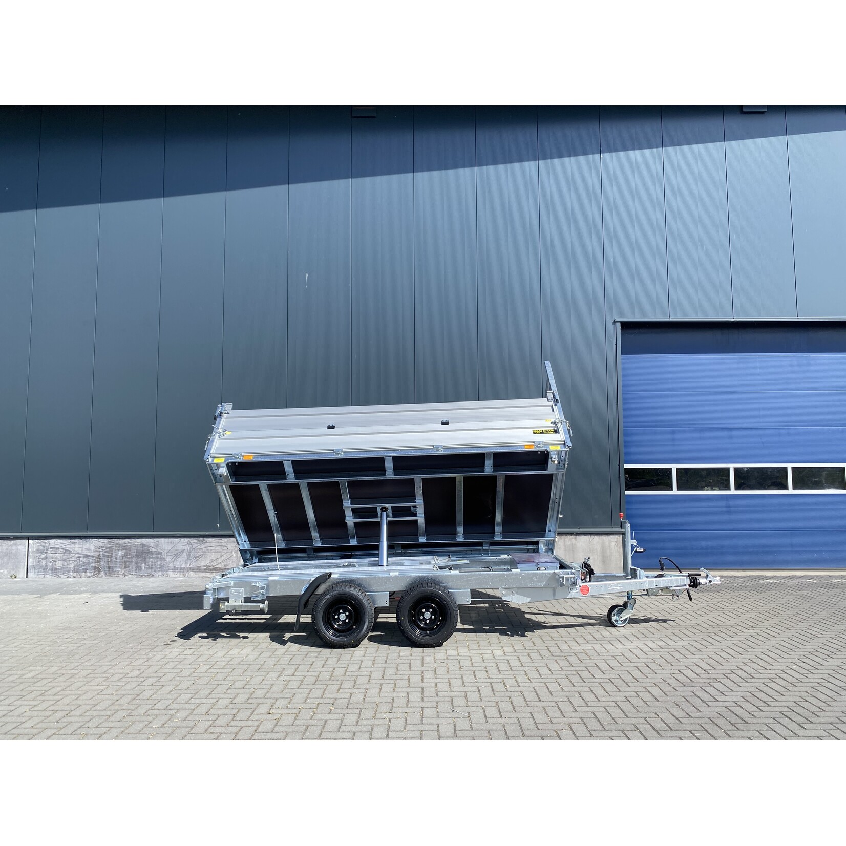 Bockmann Bockmann 3-zijdige kipper | 374 x 180 x 70 cm | 3.500 kg | Geremd ALL - IN AKTIE!
