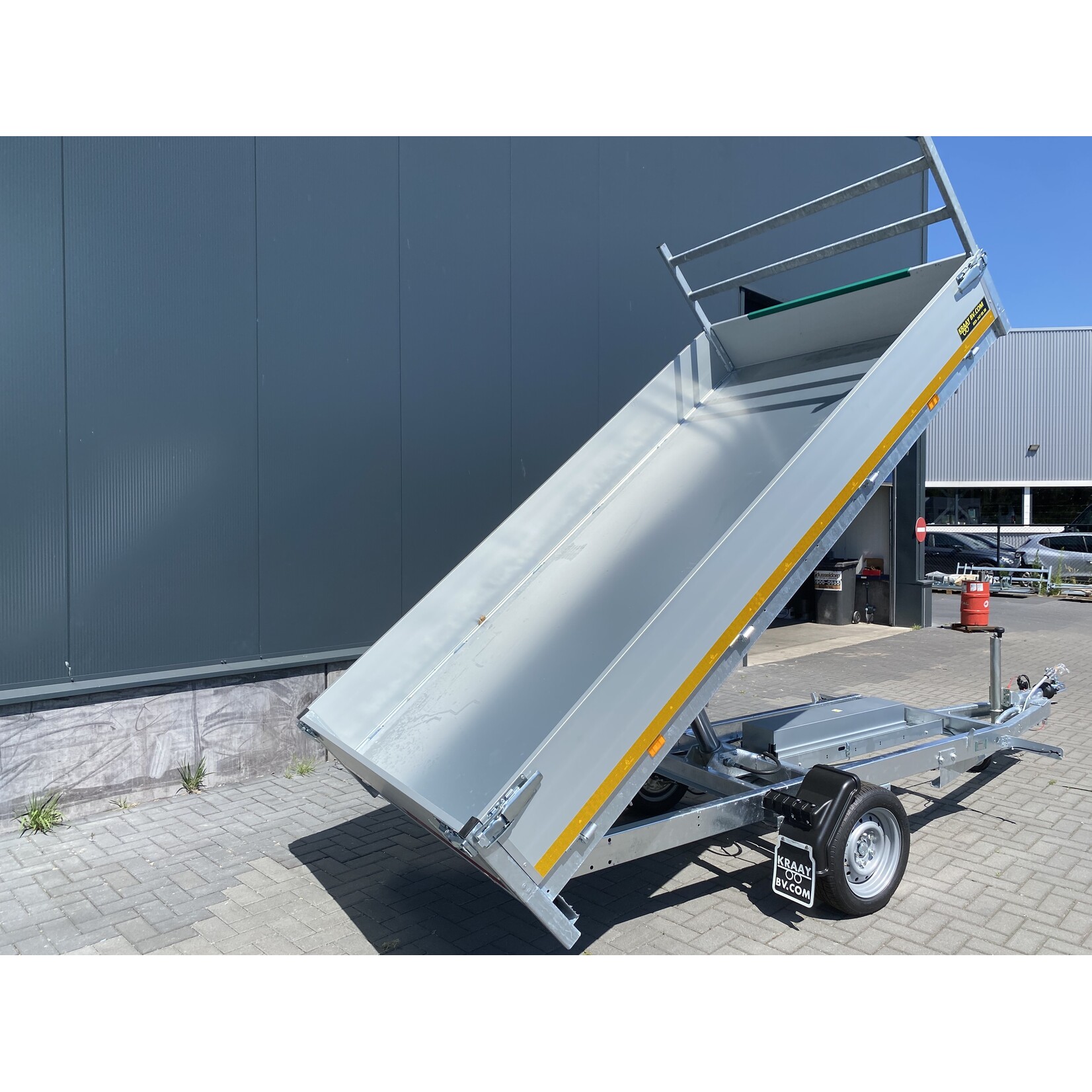 eduard Eduard kipper | 310 x 160 x 30 cm | 1.800 kg | Geremd ALL - IN AKTIE!
