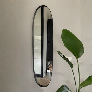 DMC  Stalen spiegel Sven | Zwart & Ovaal