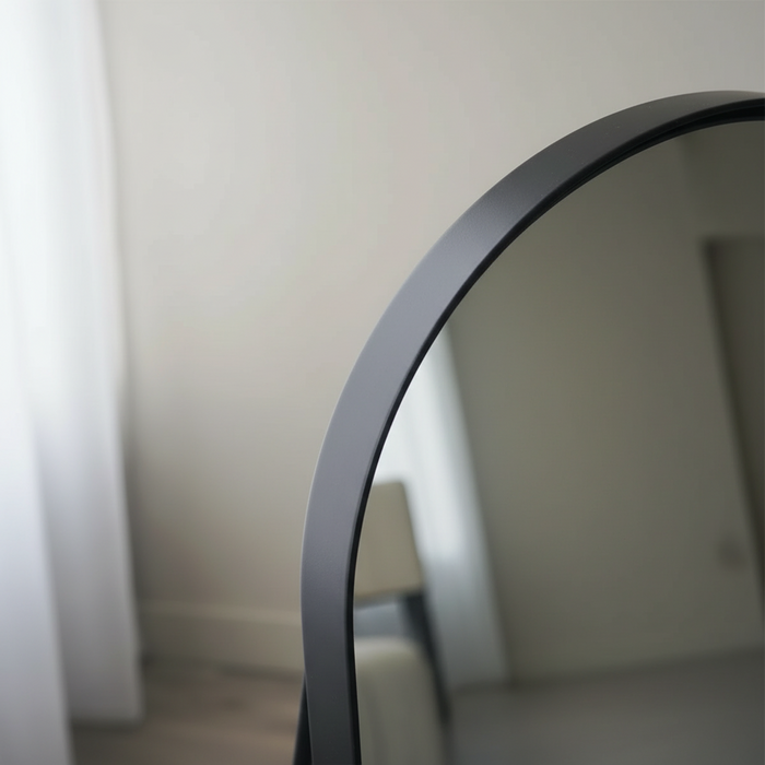DMC  Staande Boogspiegel Isa Zwart Staal 50x160 cm