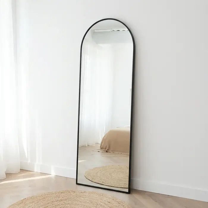 Boogspiegel Kaja Zwart met Staander 47x160 cm