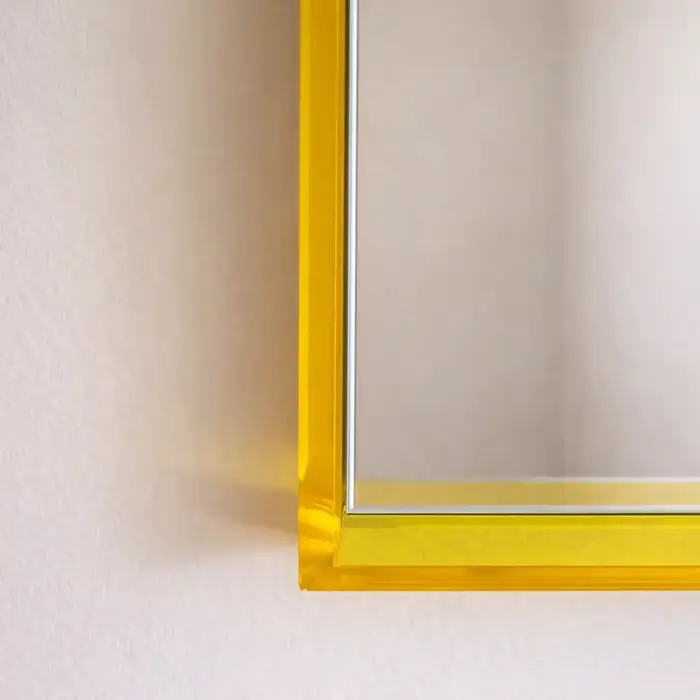 Spiegel Amber Geel | met plexiglas lijst | 40x135