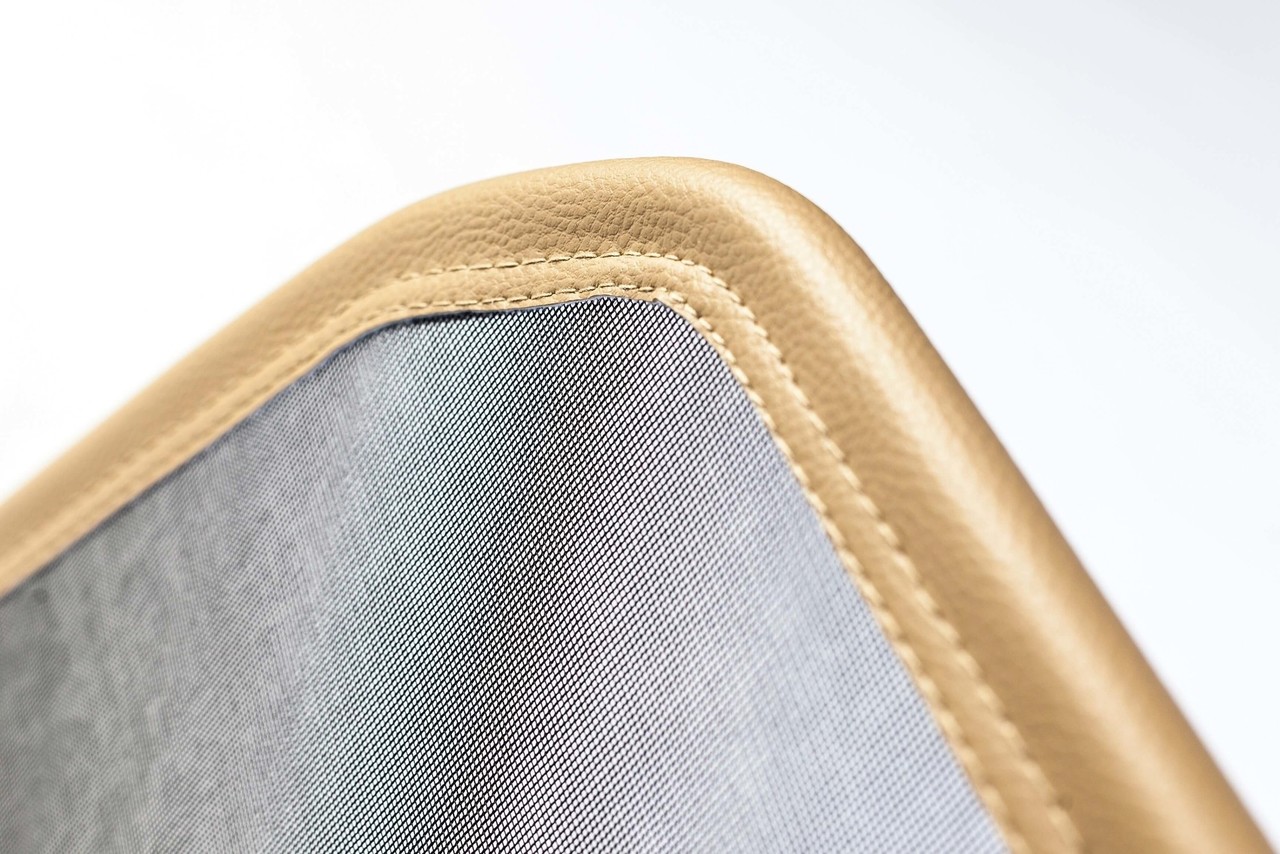 Alfa Romeo Windscherm Alfa Romeo Spider 105 115 beige Alfa Romeo Windscherm Alfa Romeo Spider 105 115 beige