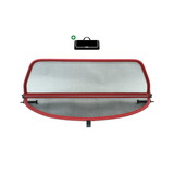 Alfa Romeo Alfa Romeo Spider 916  windscherm rood Alfa Romeo Alfa Romeo Spider 916  windscherm rood
