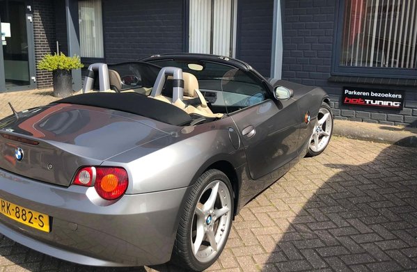 BMW Windscherm BMW Z4 Roadster E85 velcro BMW Windscherm BMW Z4 Roadster E85 velcro