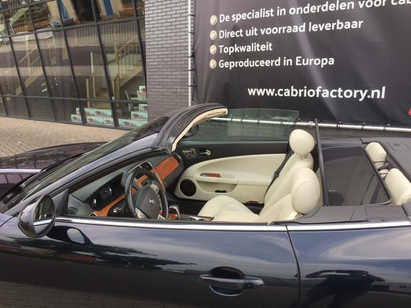 Jaguar Windscherm Jaguar XK rood