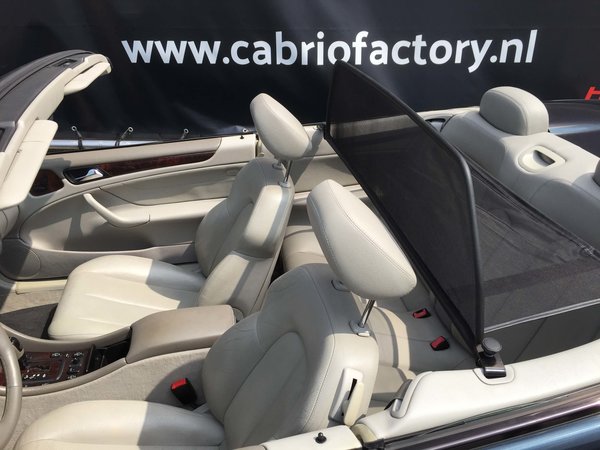 Mercedes Windscherm Mercedes CLK W208 rood Mercedes Windscherm Mercedes CLK W208 rood