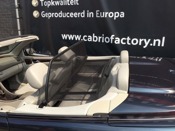 Mercedes Windscherm Mercedes CLK W208 rood Mercedes Windscherm Mercedes CLK W208 rood