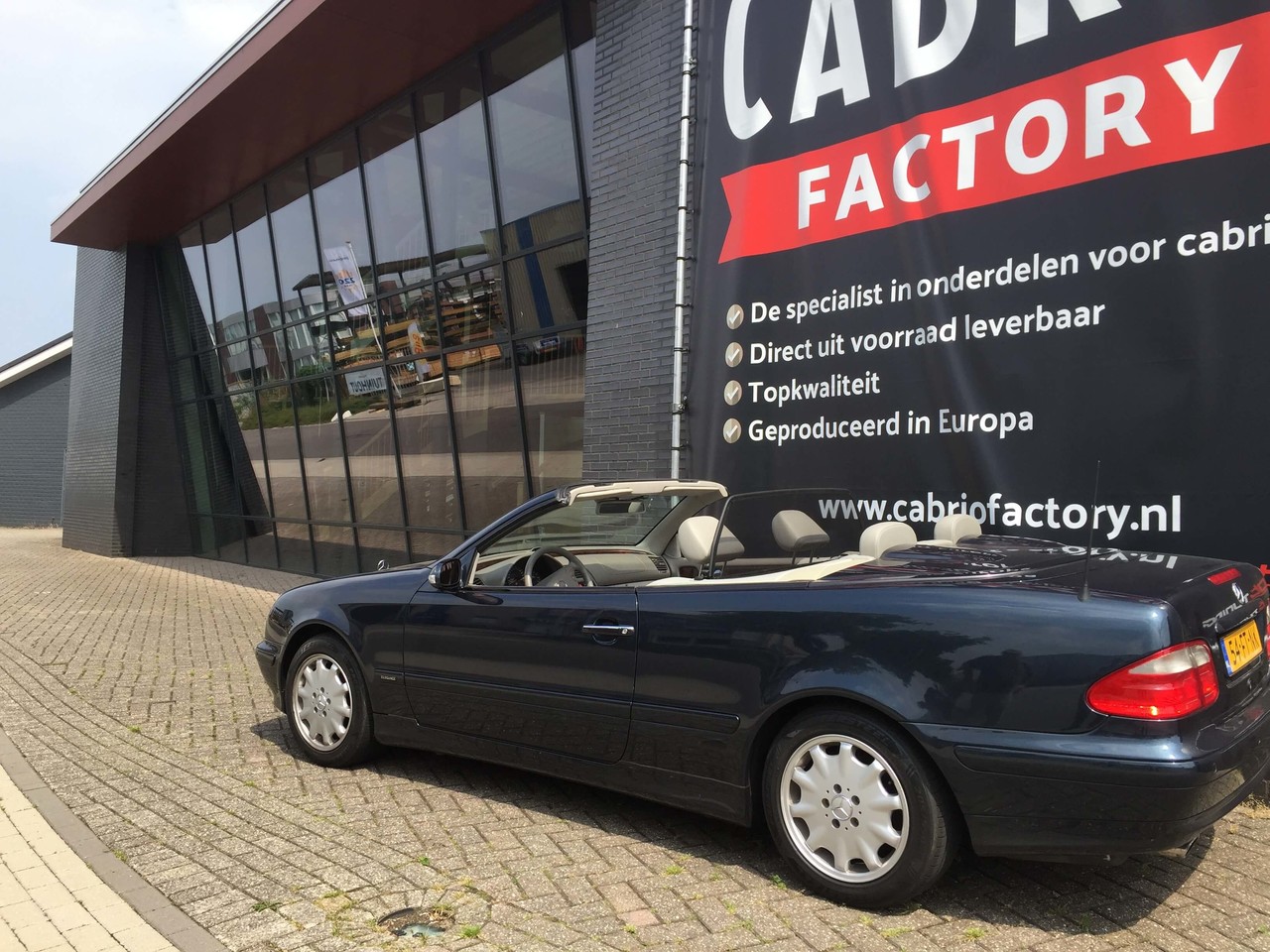 Mercedes Windscherm Mercedes CLK W208 beige Mercedes Windscherm Mercedes CLK W208 beige