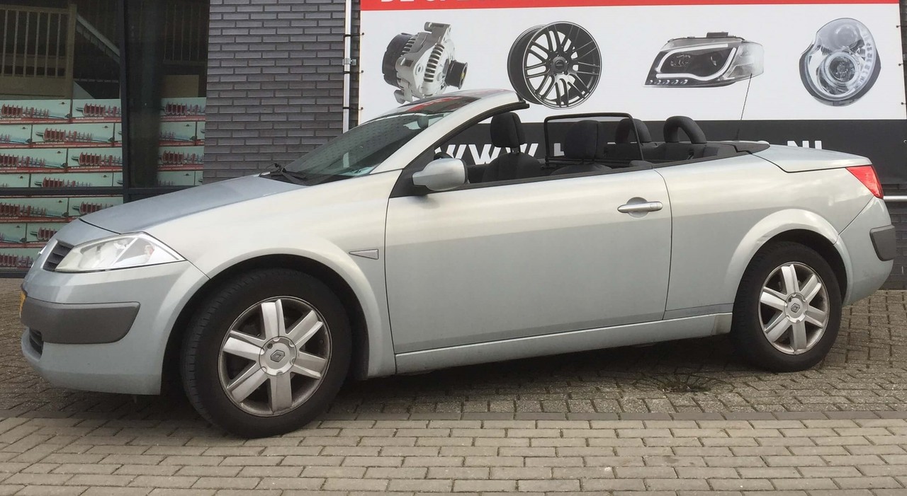 Renault Windscherm Renault Megane 2 beige Renault Windscherm Renault Megane 2 beige