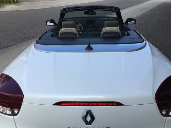 Renault Windscherm Renault Megane 3 beige Renault Windscherm Renault Megane 3 beige