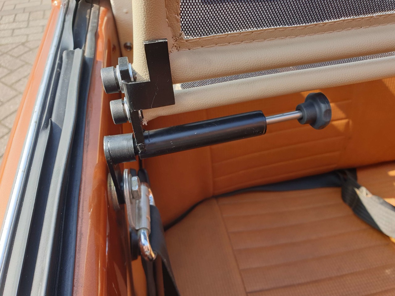 Volkswagen Windscherm VW Kever 1302/1303 Snelsl. Volkswagen Windscherm VW Kever 1302/1303 Snelsl.