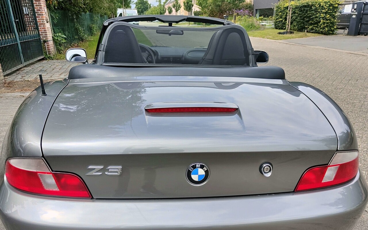 BMW Windscherm BMW Z3 Roadster velcro rolbeugel BMW Windscherm BMW Z3 Roadster velcro rolbeugel
