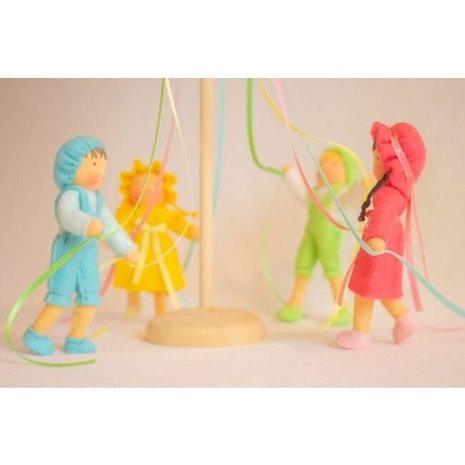 Atelier Pippilotta Dansende kinderen - Zelfmaakpakketje Atelier Pippilotta Dansende kinderen - Zelfmaakpakketje