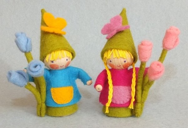 Atelier Pippilotta Twee kleine kaboutertjes in de zomer - Zelfmaakpakketje Atelier Pippilotta Twee kleine kaboutertjes in de zomer - Zelfmaakpakketje