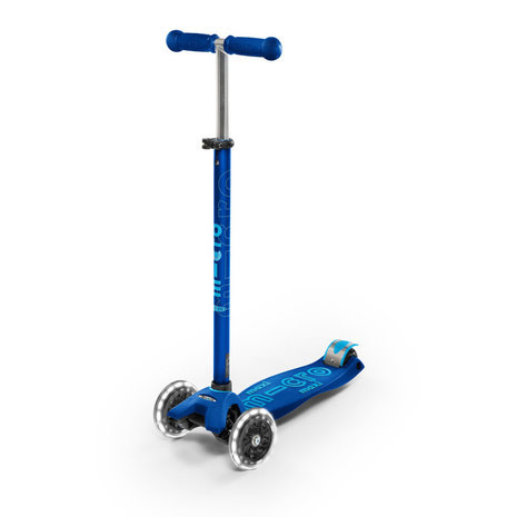 Microstep Maxi Deluxe Led Donkerblauw Microstep Maxi Deluxe Led Donkerblauw