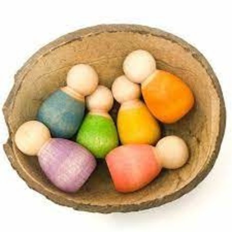 Grapat Houten baby Nins in een kom Grapat Houten baby Nins in een kom