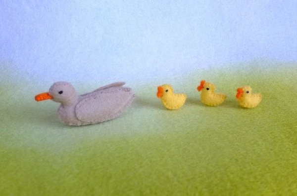 Atelier Pippilotta Eend met kuikens - Zelfmaakpakketje Atelier Pippilotta Eend met kuikens - Zelfmaakpakketje
