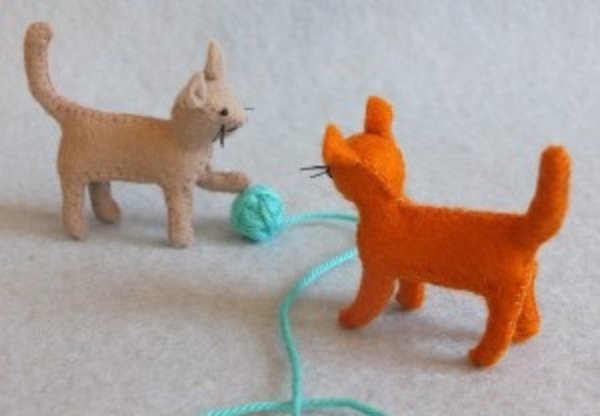Atelier Pippilotta Twee poesjes - Zelfmaakpakketje Atelier Pippilotta Twee poesjes - Zelfmaakpakketje