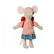 Maileg Driewieler Muis met Tas - Grote Zus (Rood) Maileg Driewieler Muis met Tas - Grote Zus (Rood)
