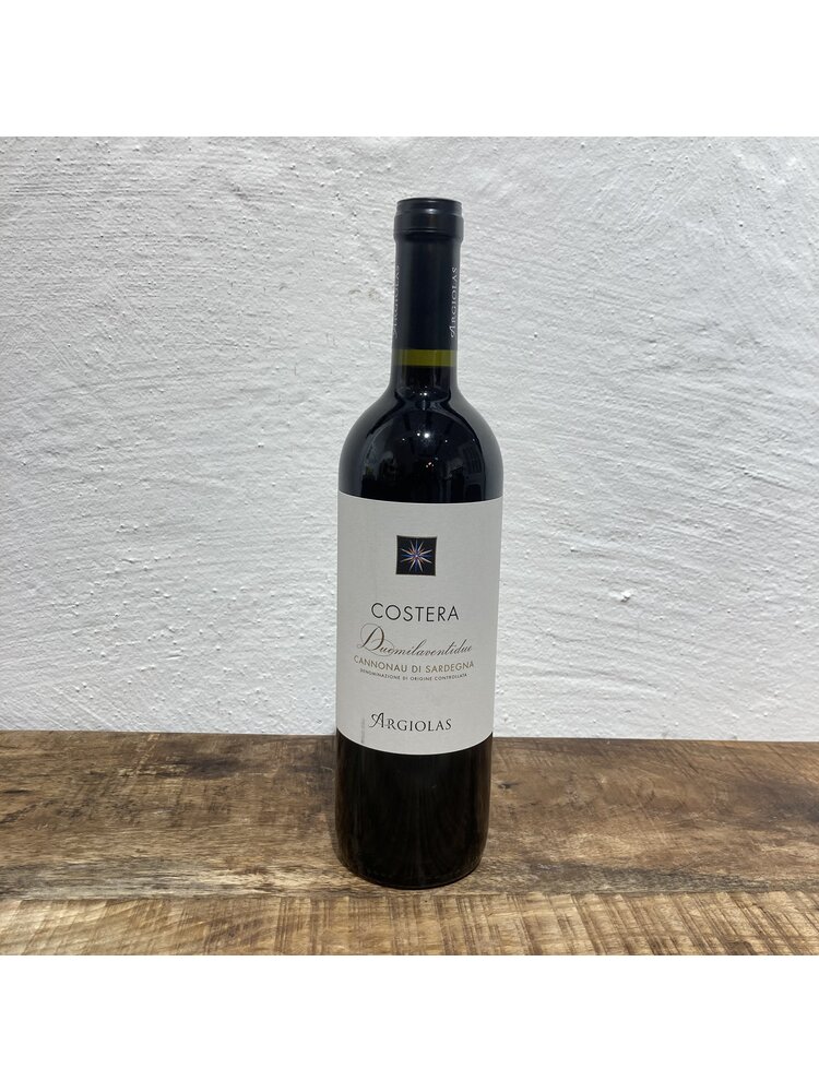 Argiolas Costera 2022